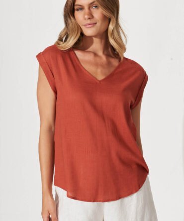 Top In Rust Linen Blend