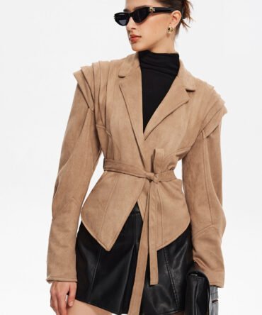Retro Lapel Belted Short Jacket